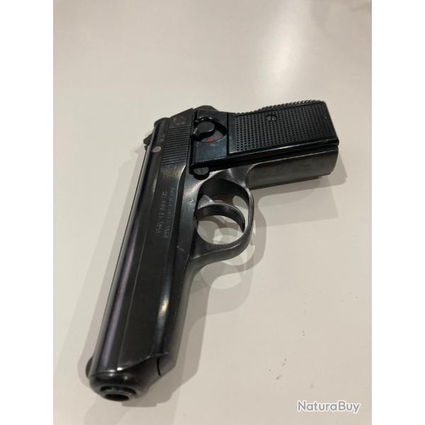 Pistolet cz vzor 70 cal 7.65