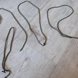Lot de lacets verts pour sac à dos armée suisse ?