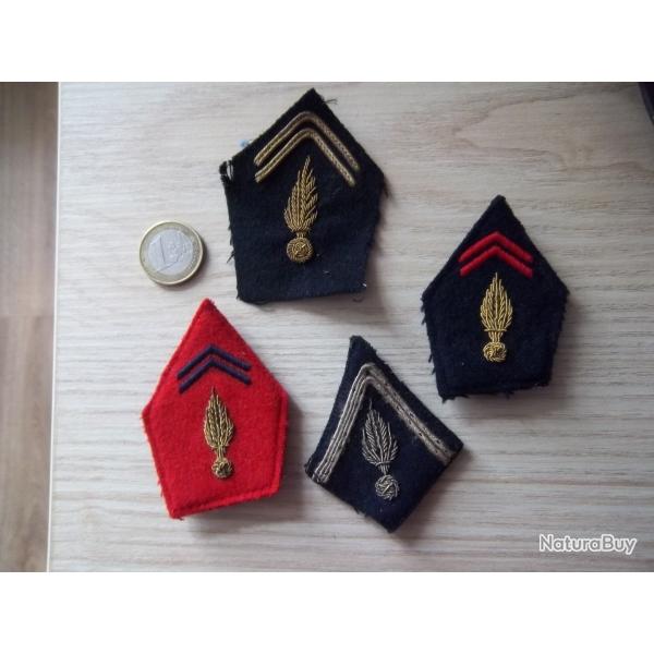 lot militaire insignes pattes de col