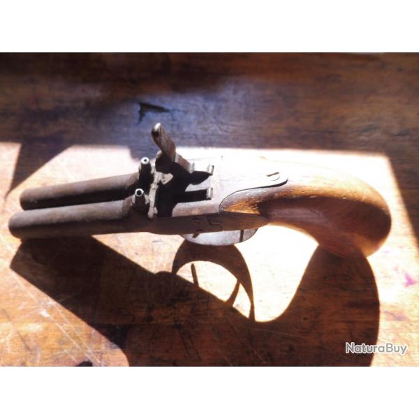 revolver poudre noire 19em 2 canons a restaurer manque 1 chien