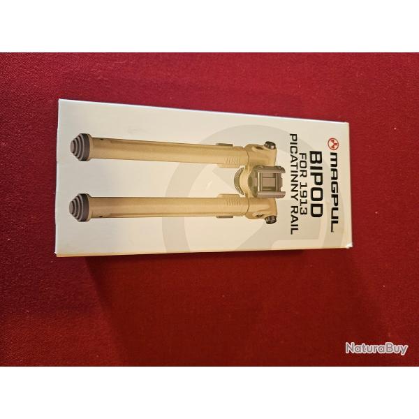 Bipied Magpul FDE ajustable rail picatinny