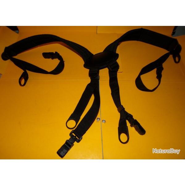 BRELAGE NOIR DE MARQUE GK PRO  ,BON ETAT VOIR PHOTOS. POUR TOUT RENSEIGNEMENT ME CONTACTER. REGARDEZ