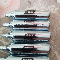 5 ENTRETIEN   et NETTOYAGE DE TOUTES ARMES CO2 5 sparclettres  HUILE X5