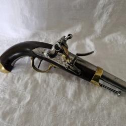 Pistolet Modéle An 13