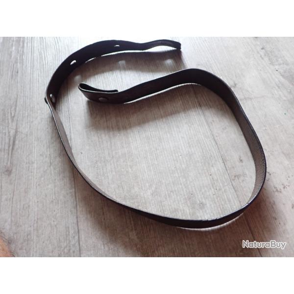 Sangle en cuir / bretelle pour fusil suisse Mdle 1889 ou 96/11 ou G11.