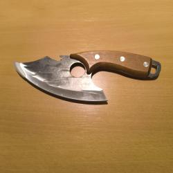 Couteau en demi lune