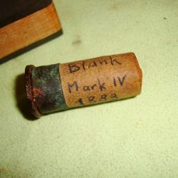 UNE 577 A BLANC MARK 4  1889   + BOITE vide