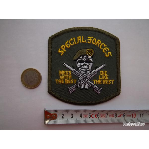 écussons forces spéciales légion parachutiste insigne militaire collection