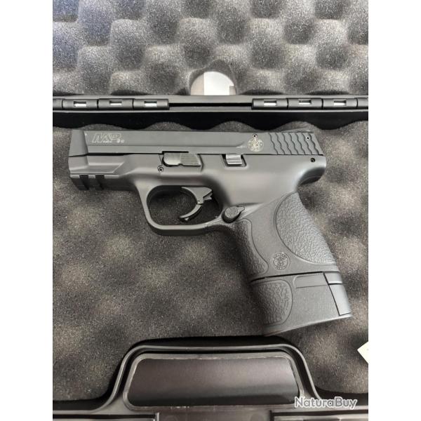 Pistolet Smith & Wesson m&p 9c PAK + 2 chargeurs de 15 coups