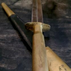 Couteau militaire