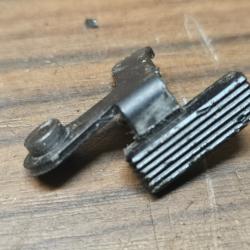 Pédale   du pistolet Browning international 22lr