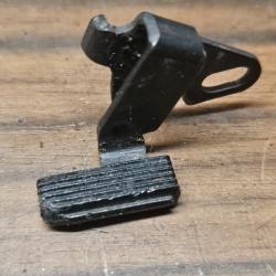 Pédale   du pistolet Browning international 22lr ( 2 )
