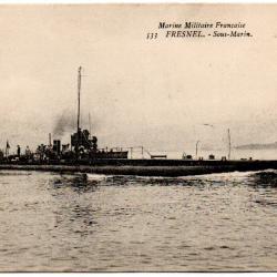 CPA - MARINE MILITAIRE -  " FRESNEL " Sous - Marin  N°3954