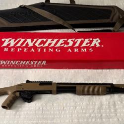 Fusil à pompe Winchester SXP Xtrem Dark Earth Defender quasiment neuf.Avec sacoche de transport