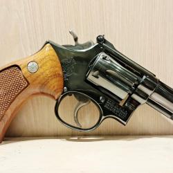 SMITH & WESSON 18 22LR