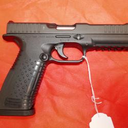 Pistolet ARSENAL FIREARMS AF-1 STRIKE ONE en 9x19mm avec sa mallette et son second chargeur