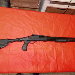 Fusil à pompe WINCHESTER SXP EXTREME DEFENDER 12/76 crosse pliante et capacité 8cps
