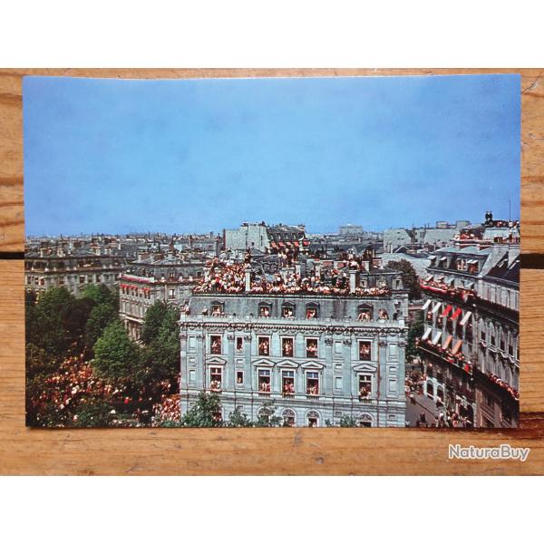 Rare Libration de paris Le peuple attend aux fentres Gnral de Gaulle 26 aot 1944