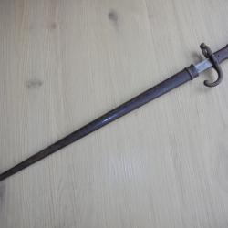 Belle baïonnette-épée Gras fourreau au même numéro jus grenier Saint-Etienne 1875 Grande Guerre