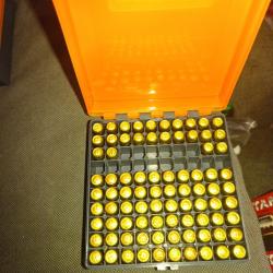 A vendre 80 munition à blanc 9mm CS plus boites Smartreloader Ammobox
