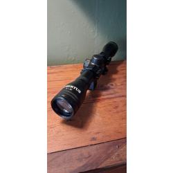 Vends lunette HUBERTUS 4×32 et ses 2 supports