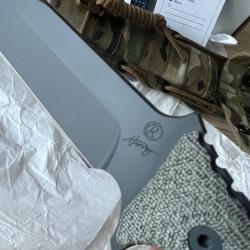Couteau Chris Reeve Knives Pacific Black CPM Magnacut Made in USA