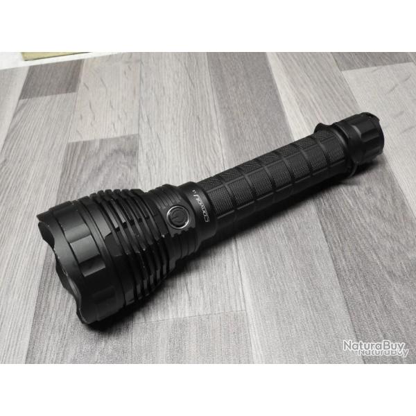 Lampe tactique Convoy L6 4000+ lumens
