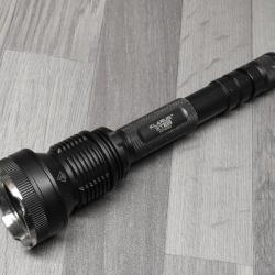 Klarus xt30