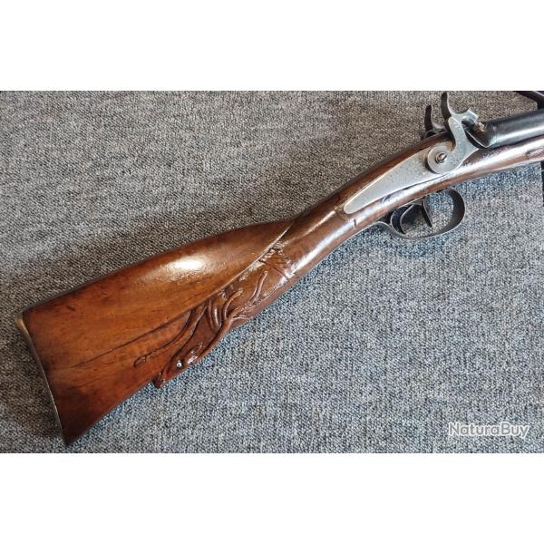 Magnifique fusil de chasse  piston calibre 16 crosse Franaise sculpte d'une tte de cervid