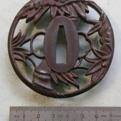 Tsuba en fer