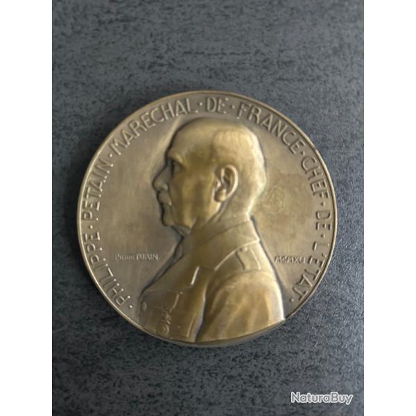 MDAILLE DE TABLE PHILIPPE PETAIN.