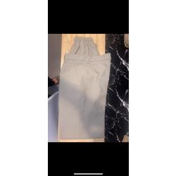 A SAISSIR NEUF!!Pantalon de parade TDF gris avec élastiques, Taille 84 (armée) ou Taille 42 (civil)