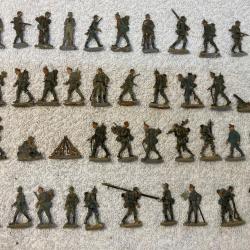 soldats de plomb "plats d'étain" Feldgraus 1916 casque acier