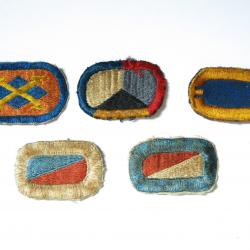 Lot de 5 insignes tissus Parachutiste  US ref ing 11 box 148