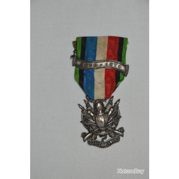 MEDAILLE DES VETERANS 1870-1871- ARMEE DE TERRE ET DE MER-OUBLIER JAMAIS.