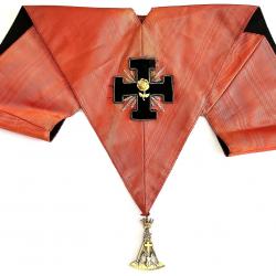 Ancien Ensemble Franc Maçonnerie Rose Croix, écharpe avec son Bijou et tablier. 18e Degré