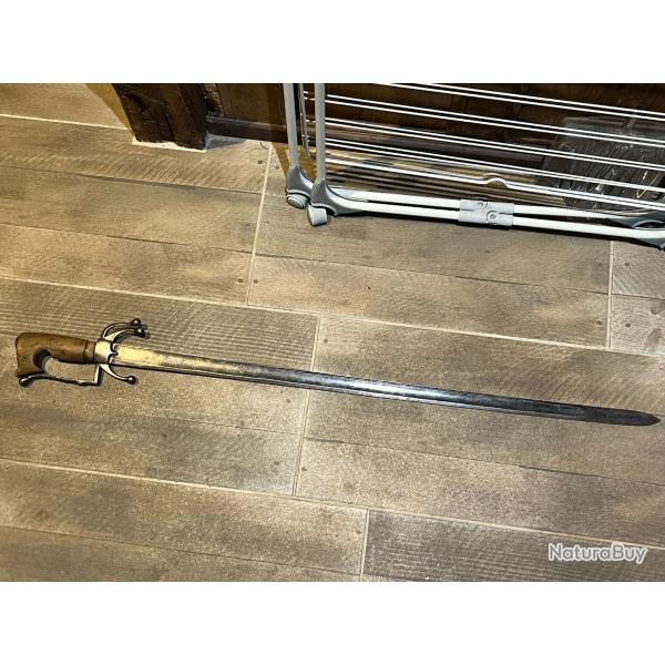 SABRE NIMCHA LAME ESPAGNOLE avec devise  XVIII EME SIECLE
