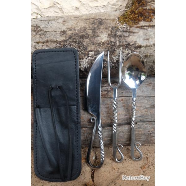 Set de Couverts Mdivaux Cuillre + Fourchette + Couteau Manches Acier Forgs Etui Cuir