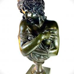 HOUDON sculpture en bronze la frileuse  59 cm