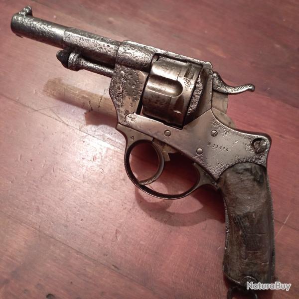 Revolver d'officier Mle 1874  restaurer monomatricule