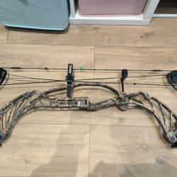 Hoyt defiant pro turbo #34 GAUCHER