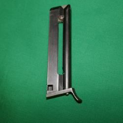 Chargeur pistolet UNIQUE DES 69 en 22LR 5 coups fond noir