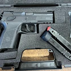 pistolet CZ P-07 calibre 9 para