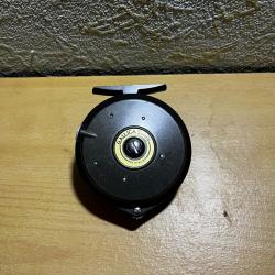 Moulinet mouche Pezon et Michel GALLICA DEMFLY 600