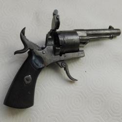 REVOLVER A BROCHE TYPE LEFAUCHEUX 7mm