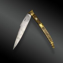 COUTEAU FERMANT de type NAVAJA par BEAUVOIR France XXème siècle