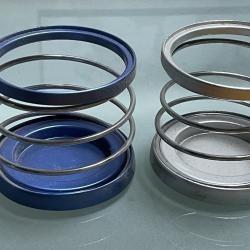 2 SUPPORTS GOBELET CANETTE