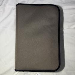 Kit de survie multifonctions neuf  pelle, scie, boussole, lampe, lame de hache (lampe fissurée)