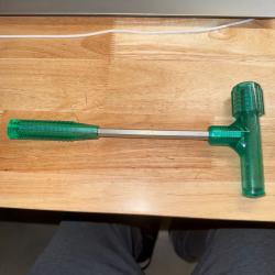 MARTEAU A INERTIE QUINETICS CORP. VERT