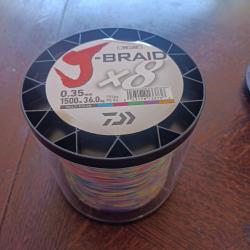 J-Braid X 8 1500 M Multicolore Daiwa Ø 0.35 mm / PE 6.0 / 36.0 Kg / 79.0 Lbs